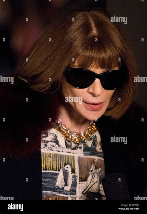 anna wintour burberry 2017|Anna Wintour on the Trends of London Fashion Week .